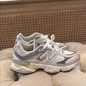 New Balance 9060 Unisex Sneaker Men’s 6.5